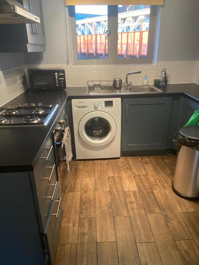 Spacious 1-Bed Flat In North Kensington ロンドン エクステリア 写真